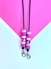 Load image into Gallery viewer, Sweetheart Mask Catcher