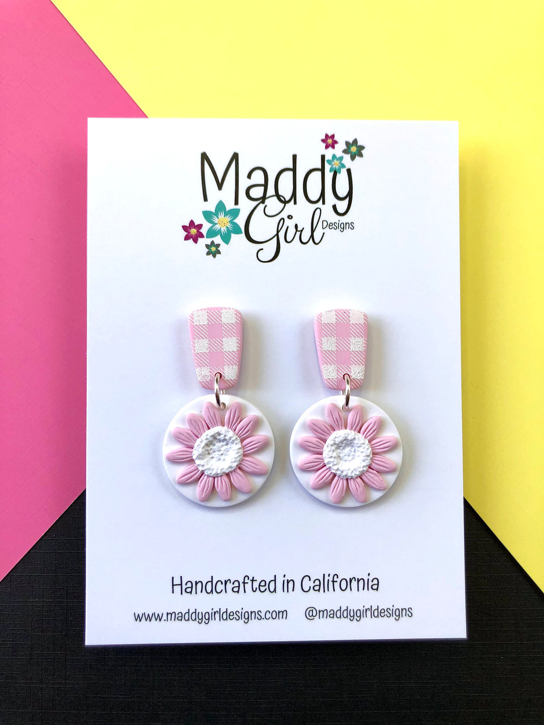 Color Me Daisies Gingham Daisy (Light Pink)