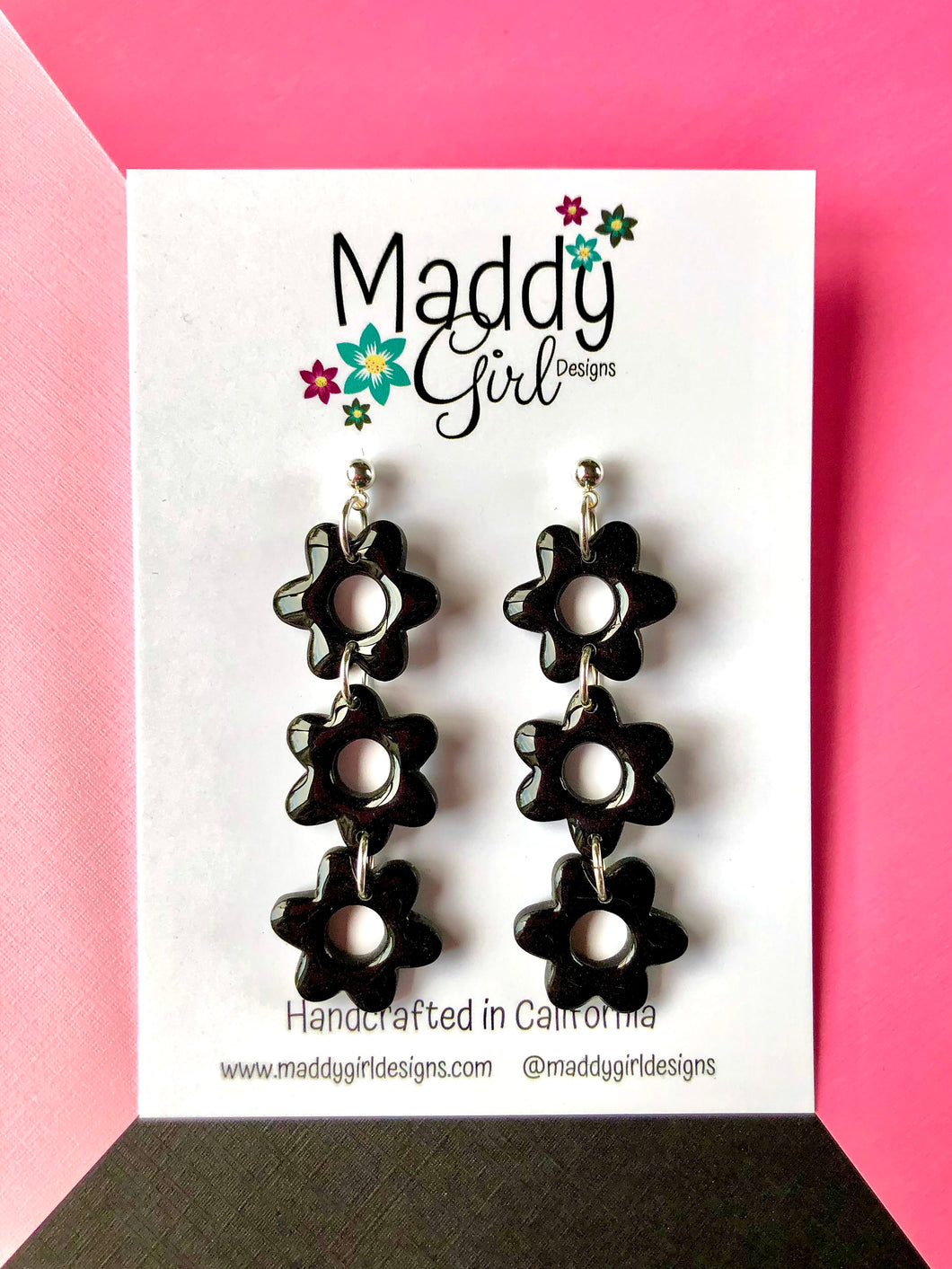 Daisy Dangle Triple (Black)