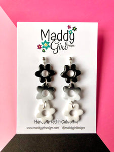 Daisy Dangle Triple (Black & White Ombre)