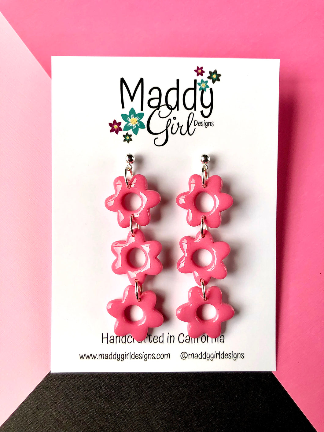 Daisy Dangle Triple (Pink Punch)